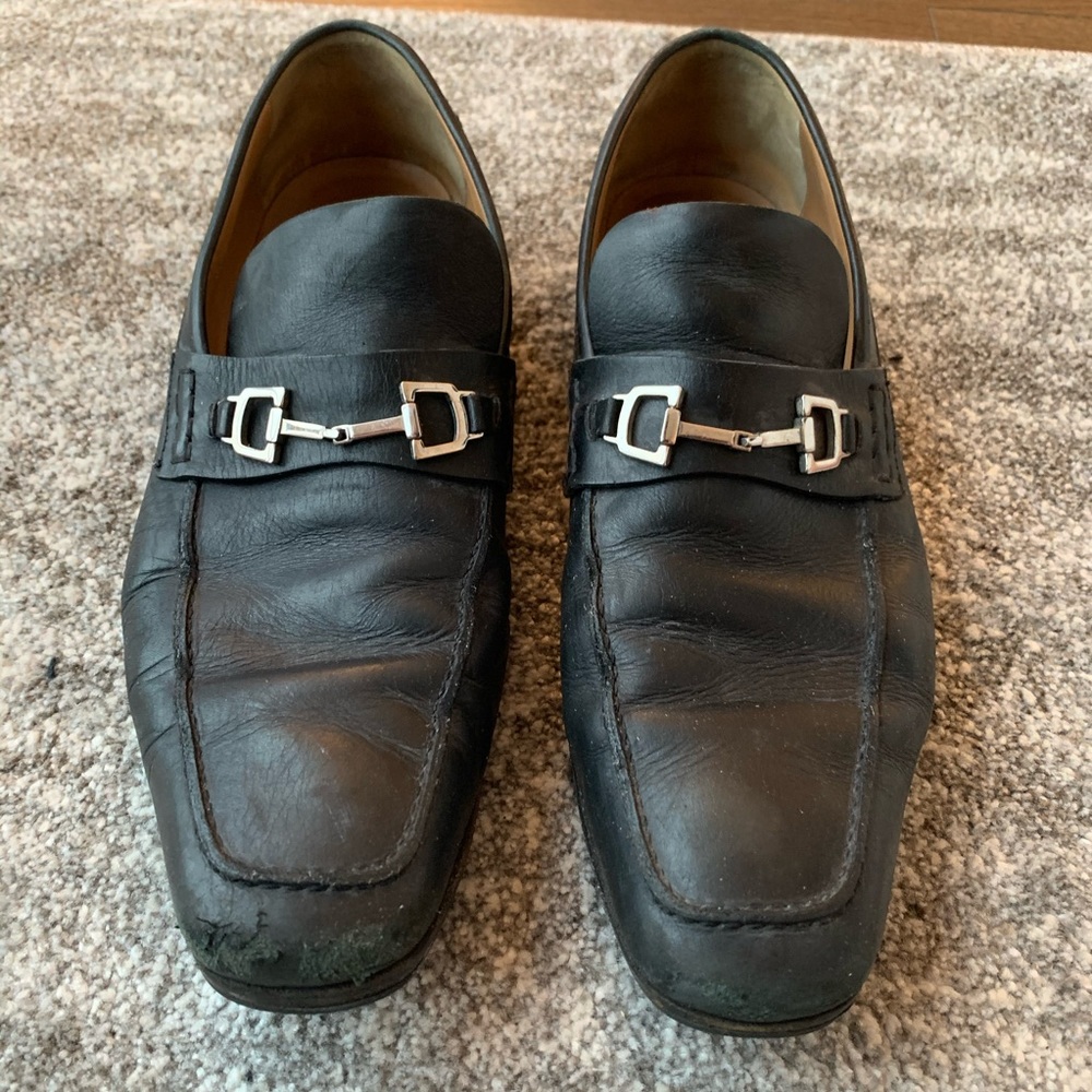 Men’s Gucci loafers